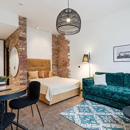 Old Town Aia 5a Reval